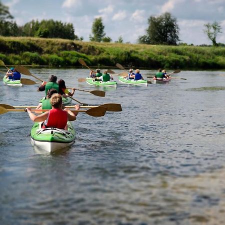 Pod Wierzba Hotel Uniejow Bagian luar foto