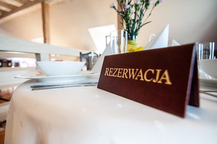 Pod Wierzba Hotel Uniejow Bagian luar foto