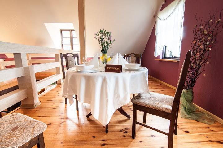 Pod Wierzba Hotel Uniejow Bagian luar foto